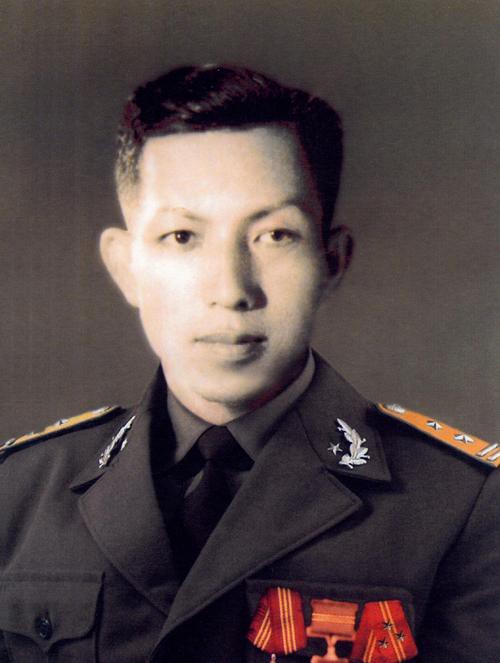 Trung tá Đặng Văn Việt và biệt danh "Hùm xám đường số 4"